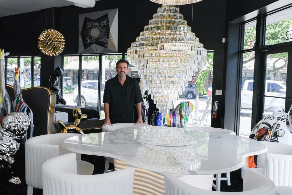 MC luxury furniture store in Miami FL modern furniture design
